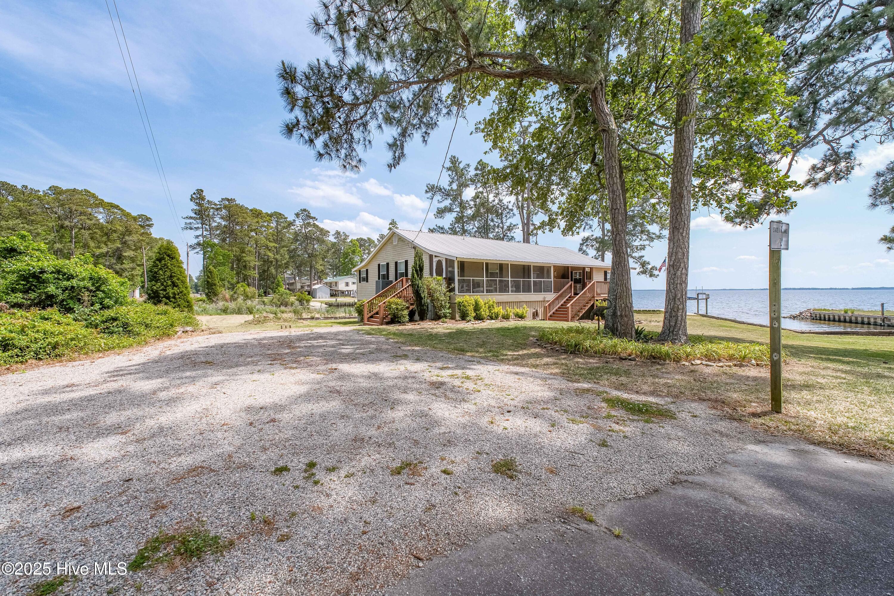 966 West Island View Road Bath, NC 27808 - Photo 14 of 49 DSCF2439
