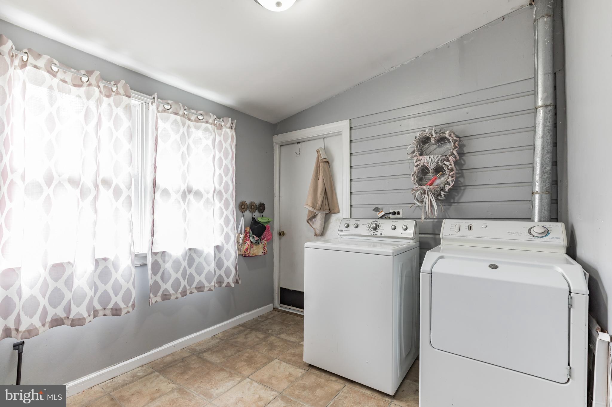 1026 Almshouse Road Jamison, PA 18929 - Photo 12 of 31