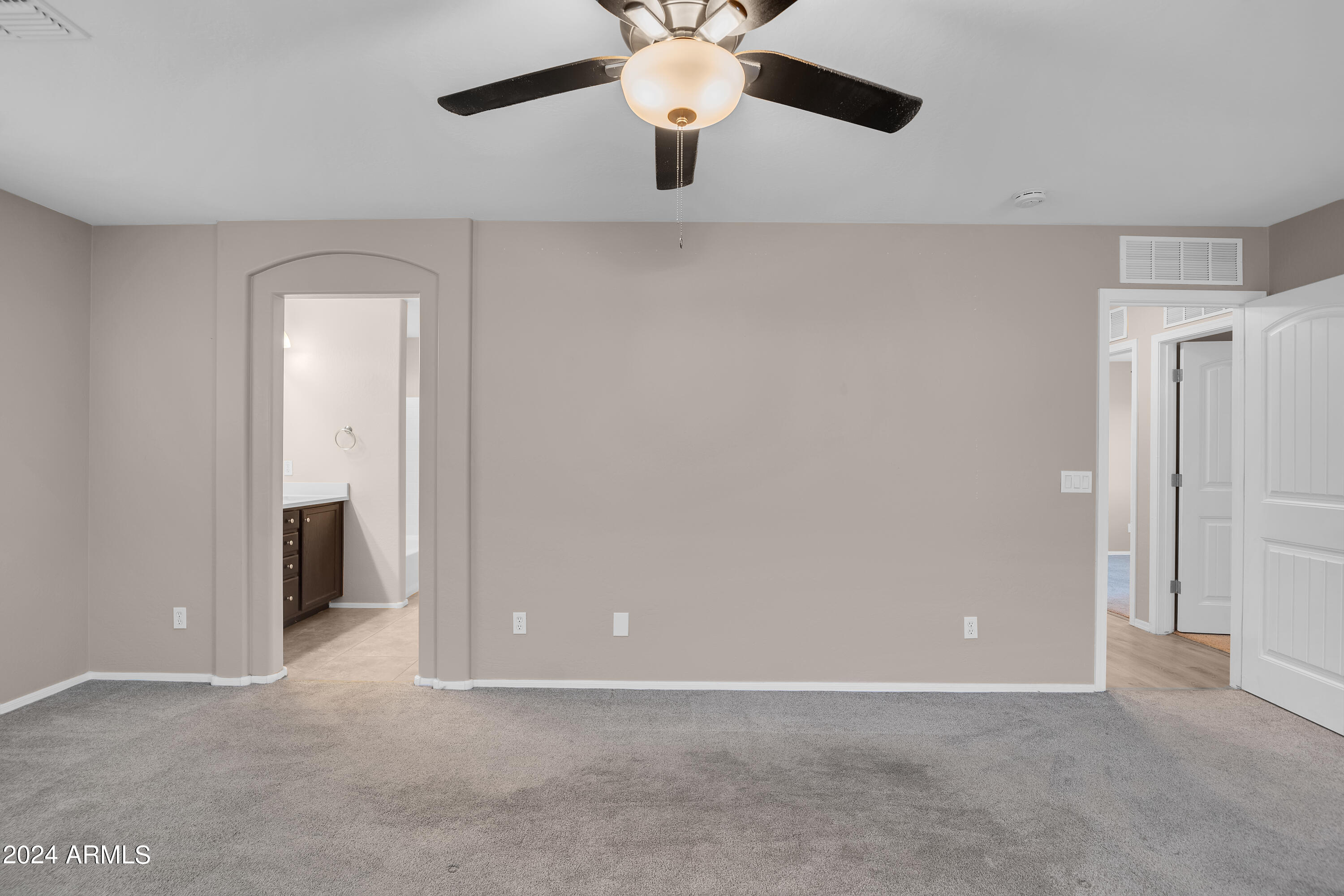 10225 West Camelback Road, Unit 37 Phoenix, AZ 85037 - Photo 25 of 33 Clp-31