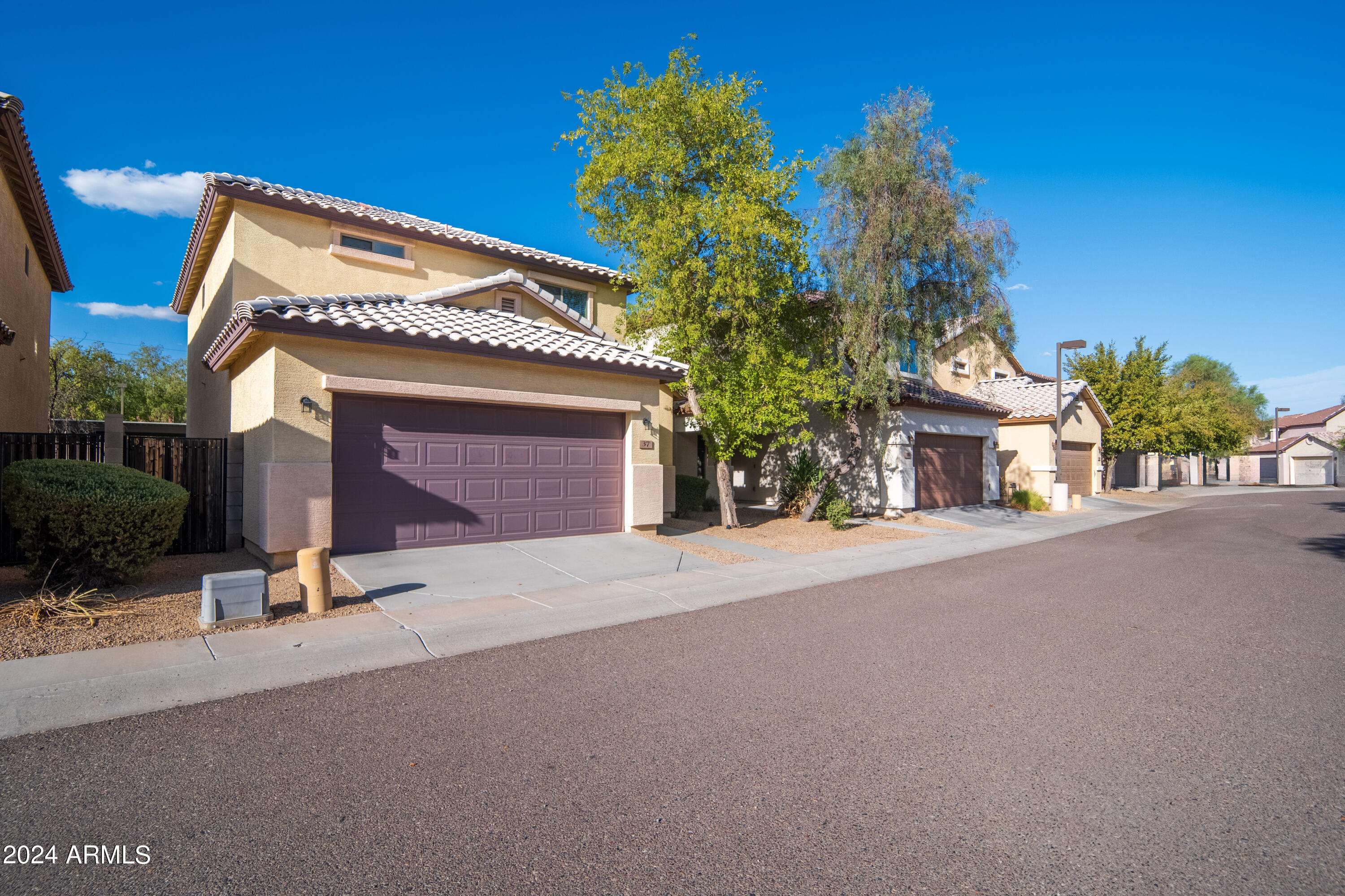 10225 West Camelback Road, Unit 37 Phoenix, AZ 85037 - Photo 3 of 33 Clp-7