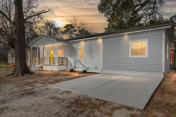 $347,000 | 501 Wall Street, Moncks Corner, SC 29461