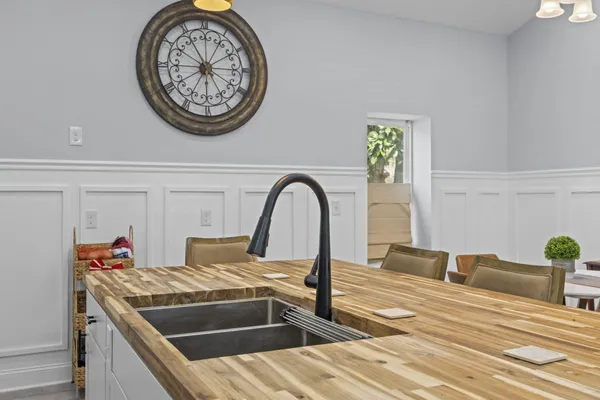 $347,000 | 501 Wall Street, Moncks Corner, SC 29461