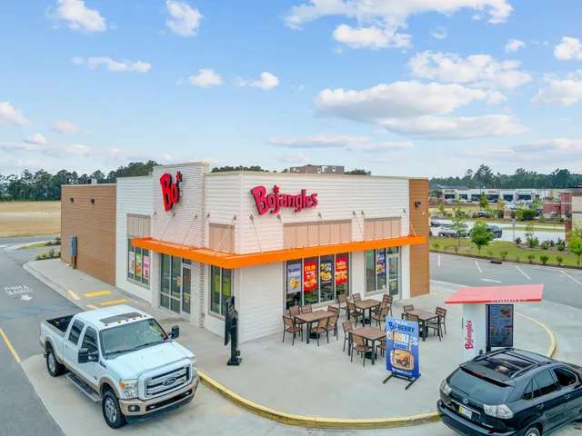 $343,000 | 352 Herty Pk Drive, Moncks Corner, SC 29461