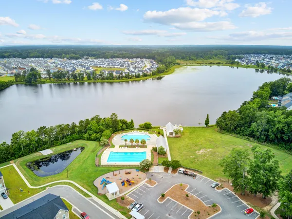 $345,000 | 352 Herty Pk Drive, Moncks Corner, SC 29461