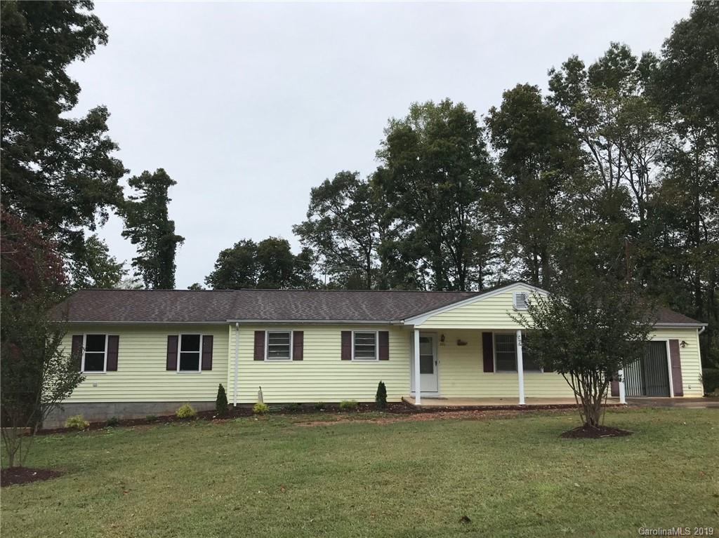301 Collett Street Rutherfordton, NC 28139 - Photo 3 of 15