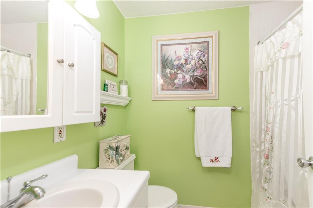 1160 Bower Hill Road, Unit 703B Pittsburgh, PA 15243 - Photo 12 of 25 Gallery Image 12