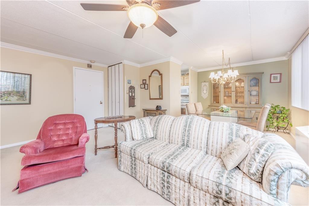 1160 Bower Hill Road, Unit 703B Pittsburgh, PA 15243 - Photo 6 of 25 Gallery Image 6
