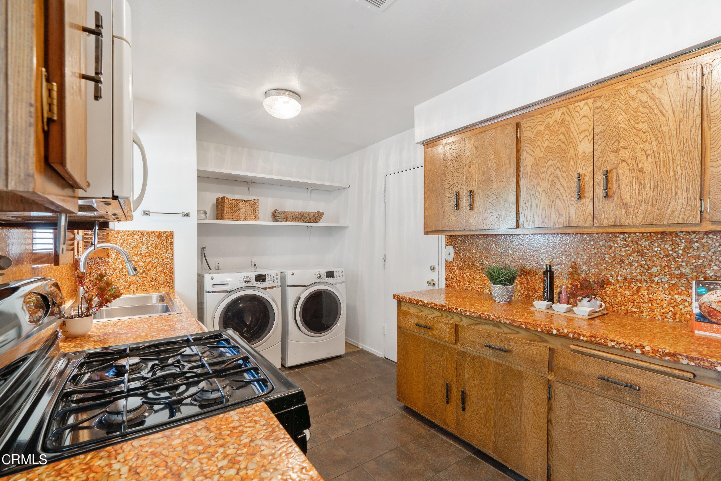 575 Winona Way Pasadena, CA 91103 - Photo 16 of 36 DSC03253_34