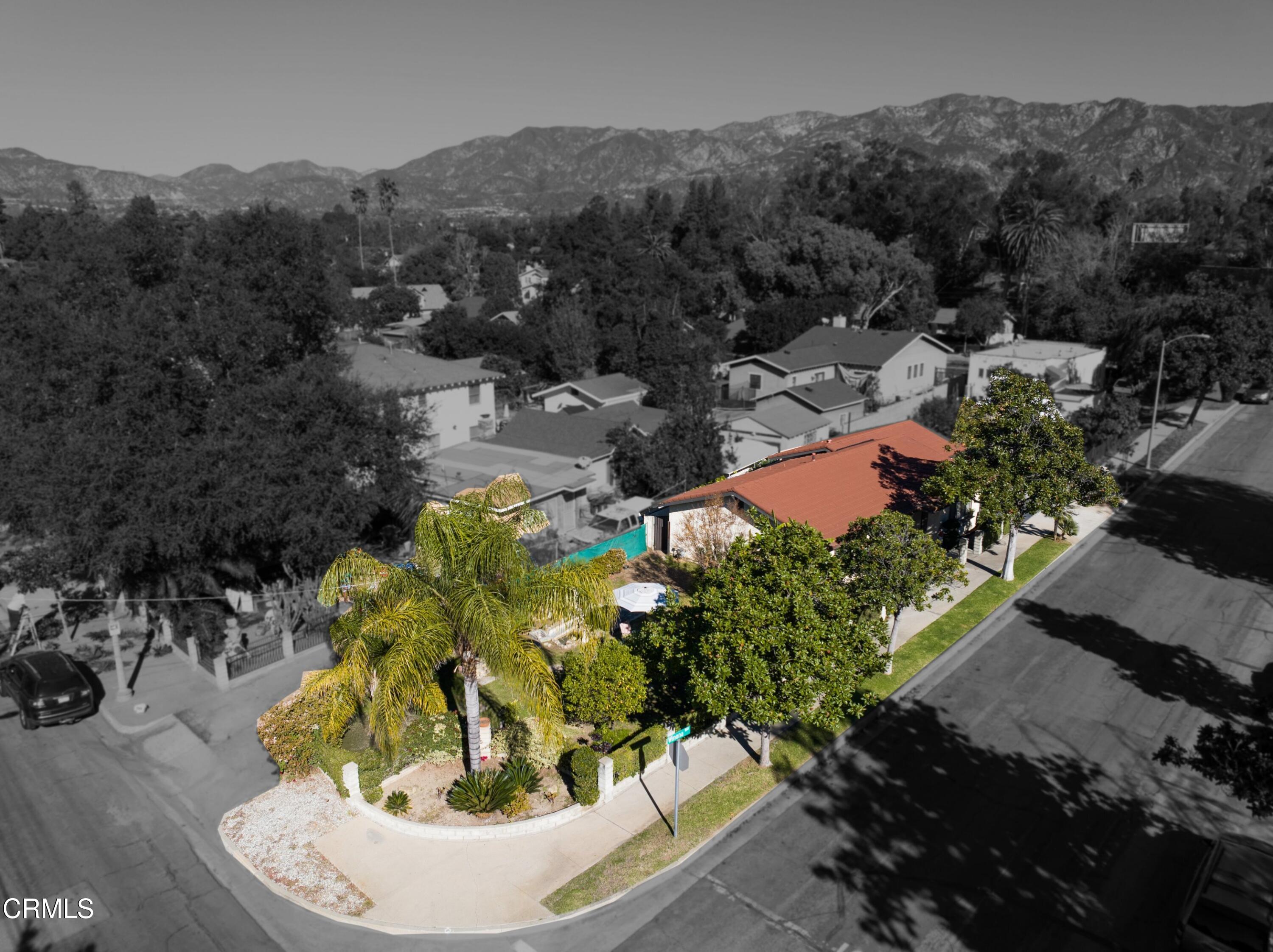 575 Winona Way Pasadena, CA 91103 - Photo 36 of 36 575WinonaWay_RoughRetouch_Outline_5