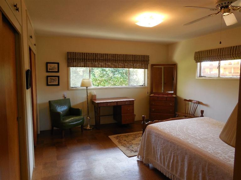 155 East Elm Avenue Reedley, CA 93654 - Photo 14 of 44 Gallery Image 14