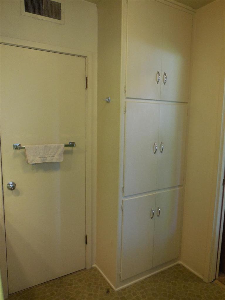 155 East Elm Avenue Reedley, CA 93654 - Photo 23 of 44 Gallery Image 23