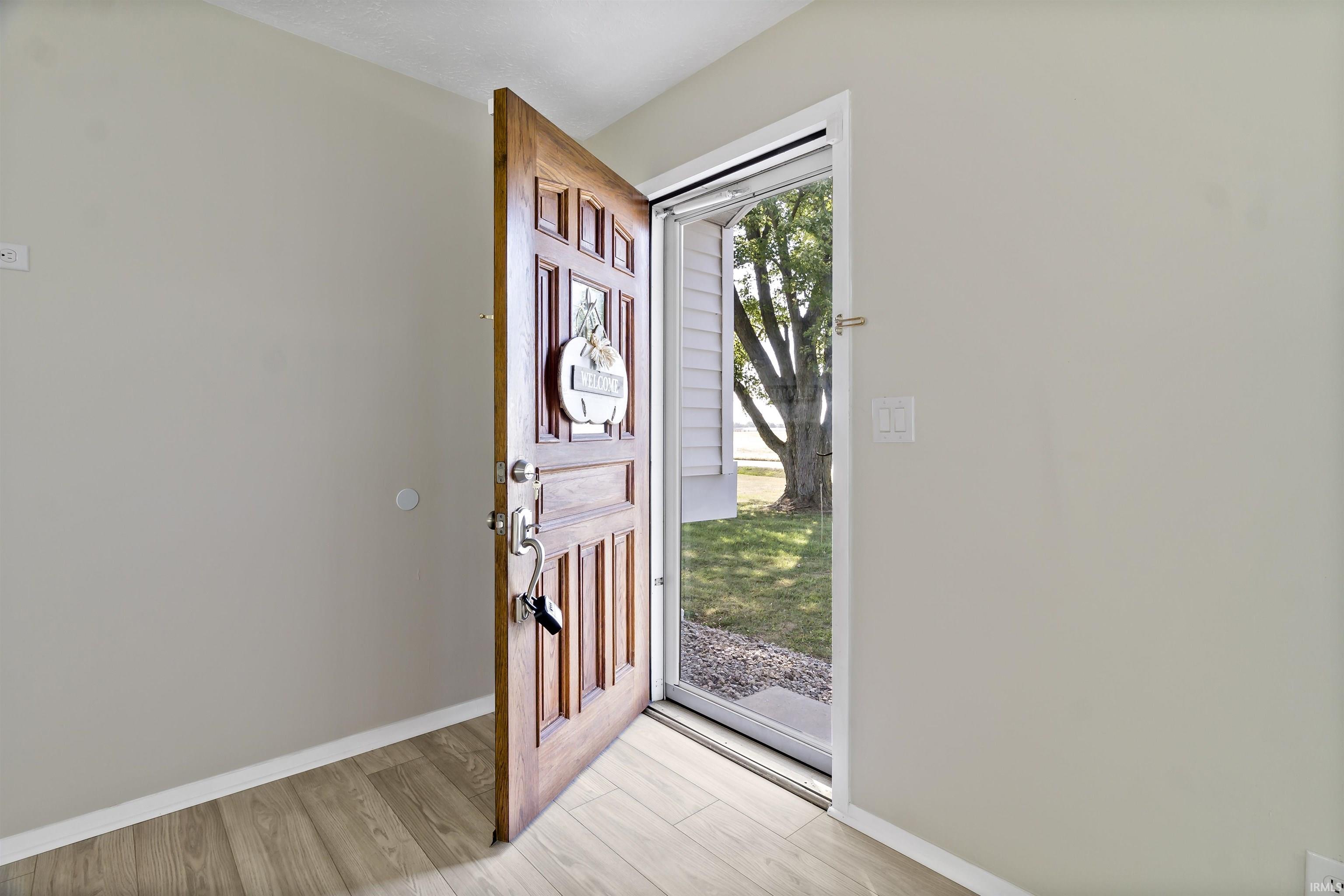 2630 West Kem Road Marion, IN 46952 - Photo 4 of 35 Gallery Image 4