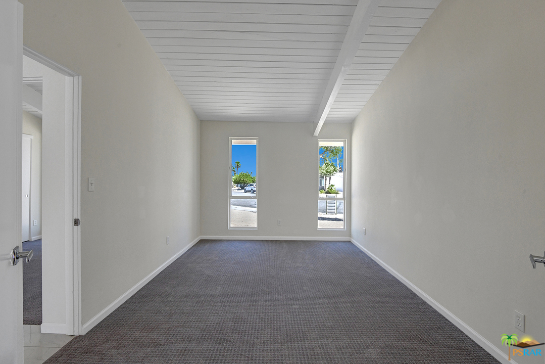 2785 North McCarn Road Palm Springs, CA 92262 - Photo 15 of 25 Guest room #2