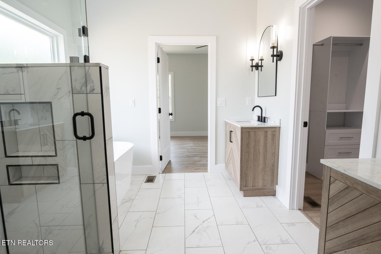 237 Laura Boling Loop Road Strawberry Plains, TN 37871 - Photo 14 of 27 Master bath 2