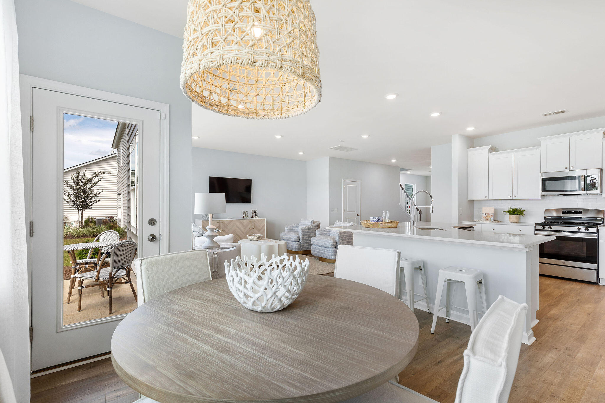 1085 Red Turnstone Run Summerville, SC 29485 - Photo 11 of 31 106CountryGate-KeenEyeMarketing-16 - Cop