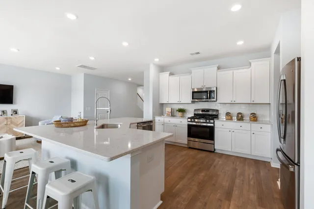 $486,160 | 1085 Red Turnstone Run, Summerville, SC 29485