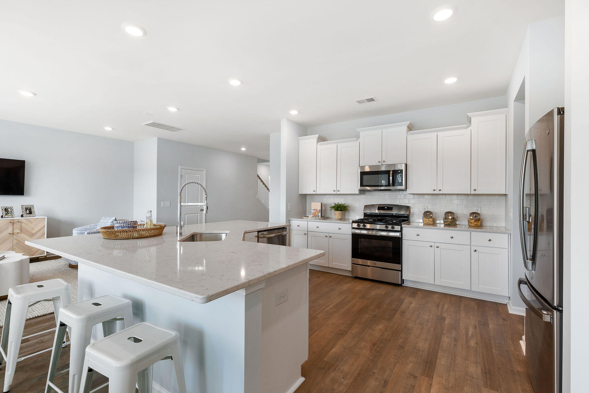 1085 Red Turnstone Run Summerville, SC 29485 - Photo 7 of 31 106CountryGate-KeenEyeMarketing-11 - Cop