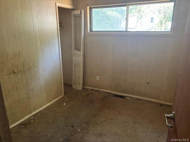 427 Doctors Path Riverhead, NY 11901 - Photo 9 of 11
