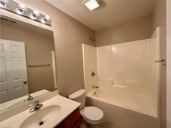 $1,700 | 3703 Spanish Peak Drive, High Point, NC 27265