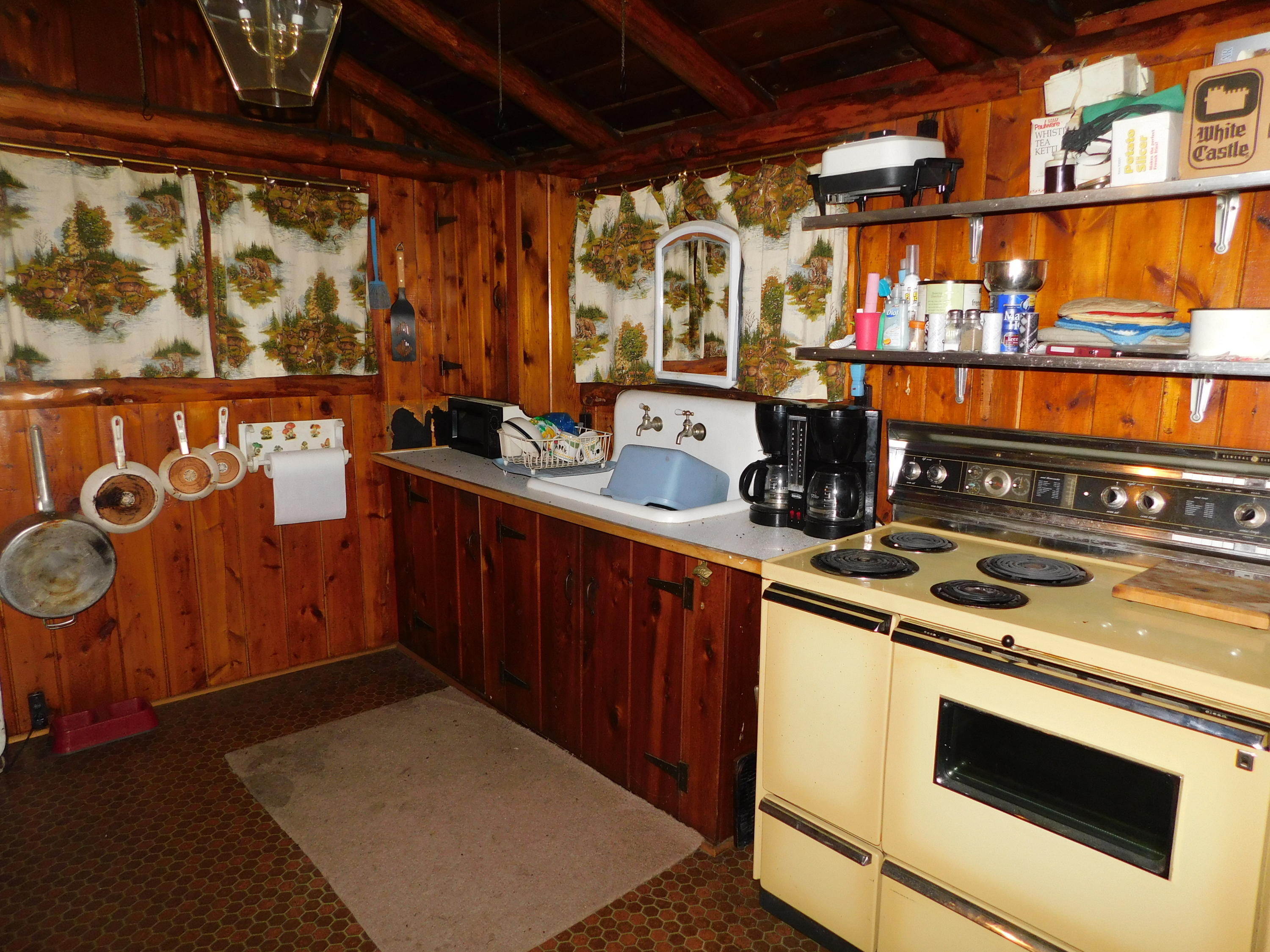 241 Perry Creek Road Mio, MI 48647 - Photo 5 of 21 Gallery Image 5