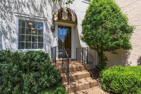 $2,600 | 2601 Blakemore Avenue, Unit B, Nashville, TN 37212
