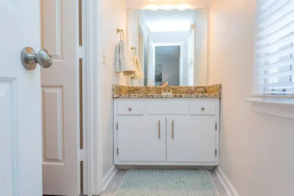 $2,600 | 2601 Blakemore Avenue, Unit B, Nashville, TN 37212