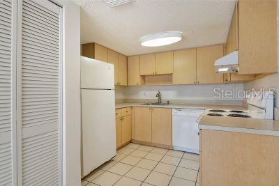 3403 Clark Road, Unit 203 Sarasota, FL 34231 - Photo 13 of 24