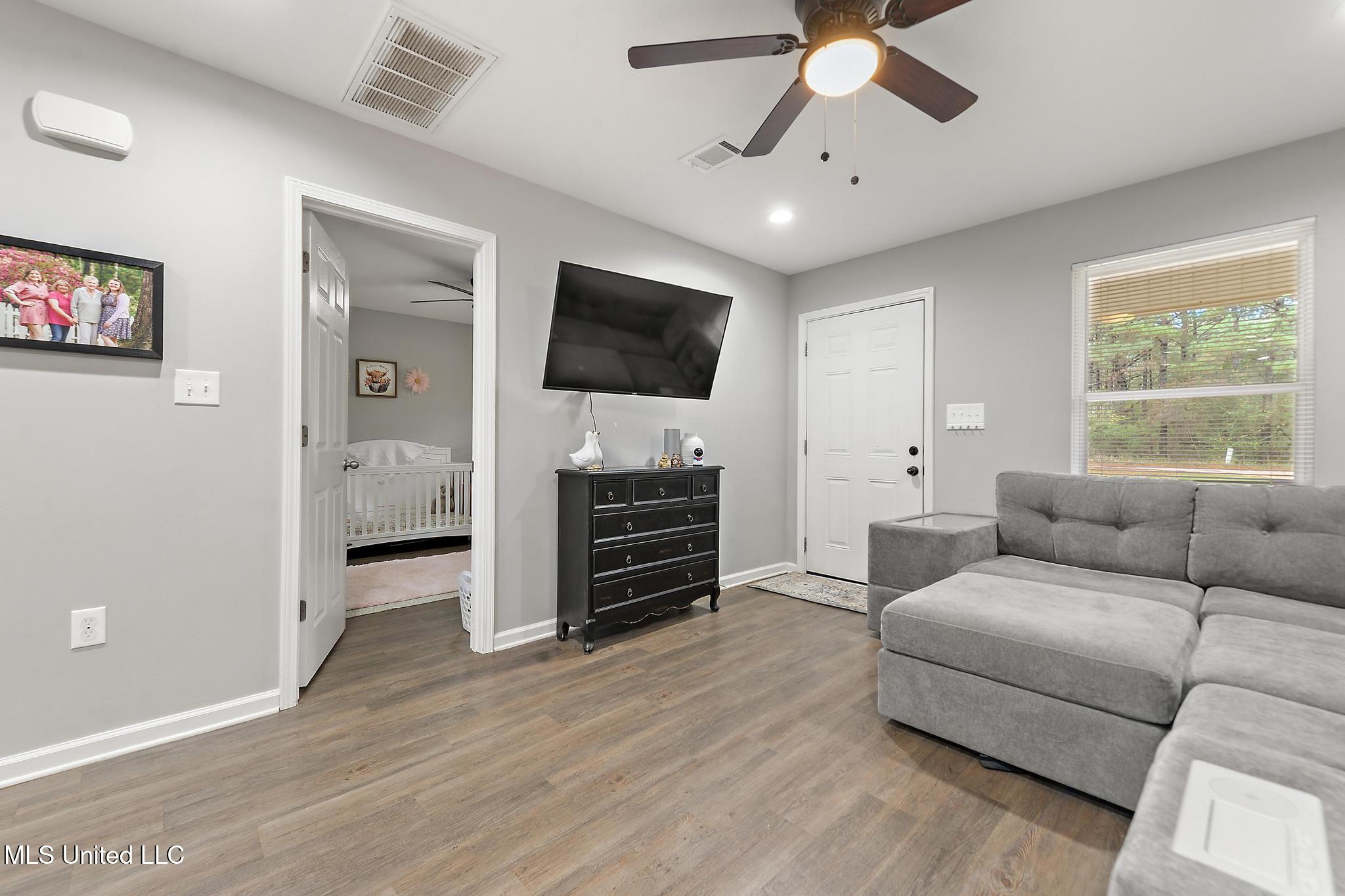 196 C Easley Road Lucedale, MS 39452 - Photo 3 of 19 003