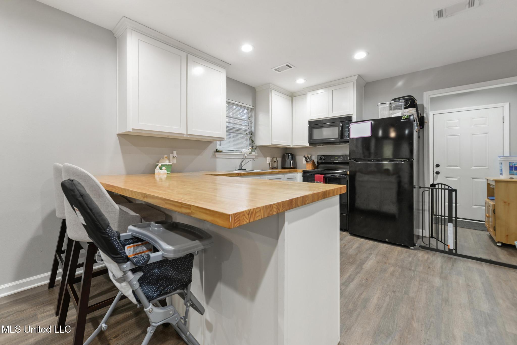 196 C Easley Road Lucedale, MS 39452 - Photo 7 of 19 007