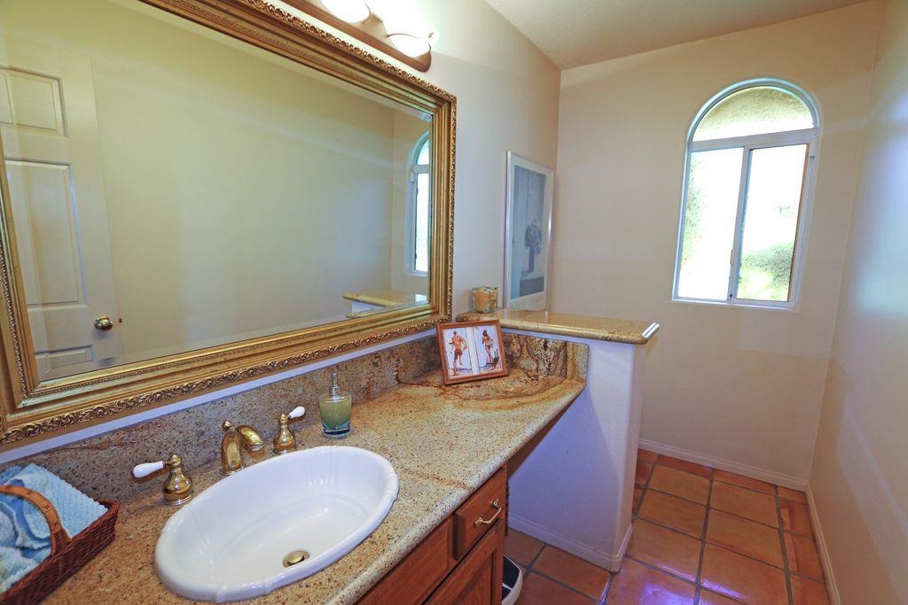 13880 Little Pond Road Valley Center, CA 92082 - Photo 14 of 25
