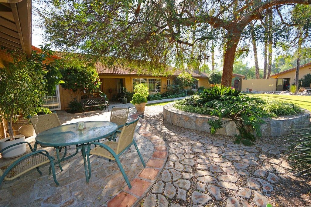 13880 Little Pond Road Valley Center, CA 92082 - Photo 4 of 25