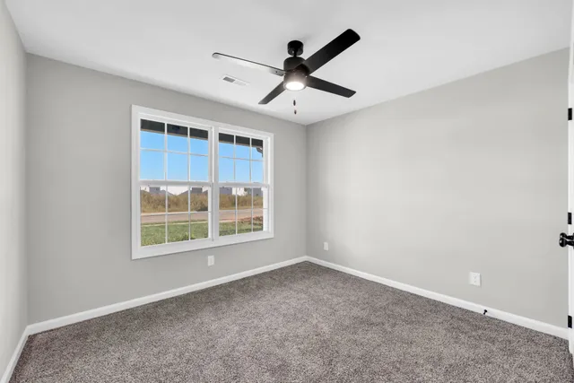 $369,900 | 614 Kinross Drive, Clarksville, TN 37043