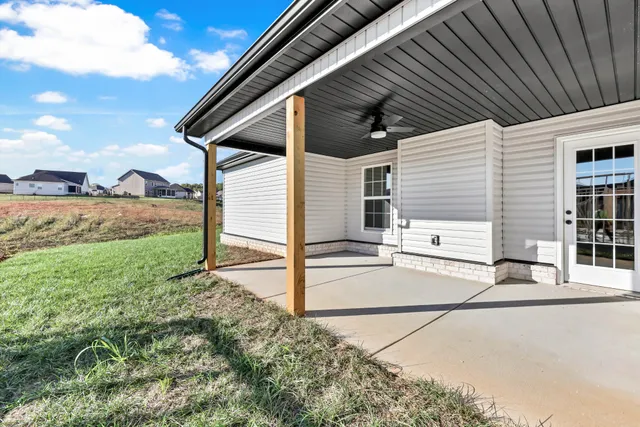 $369,900 | 614 Kinross Drive, Clarksville, TN 37043