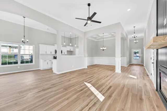 $369,900 | 614 Kinross Drive, Clarksville, TN 37043