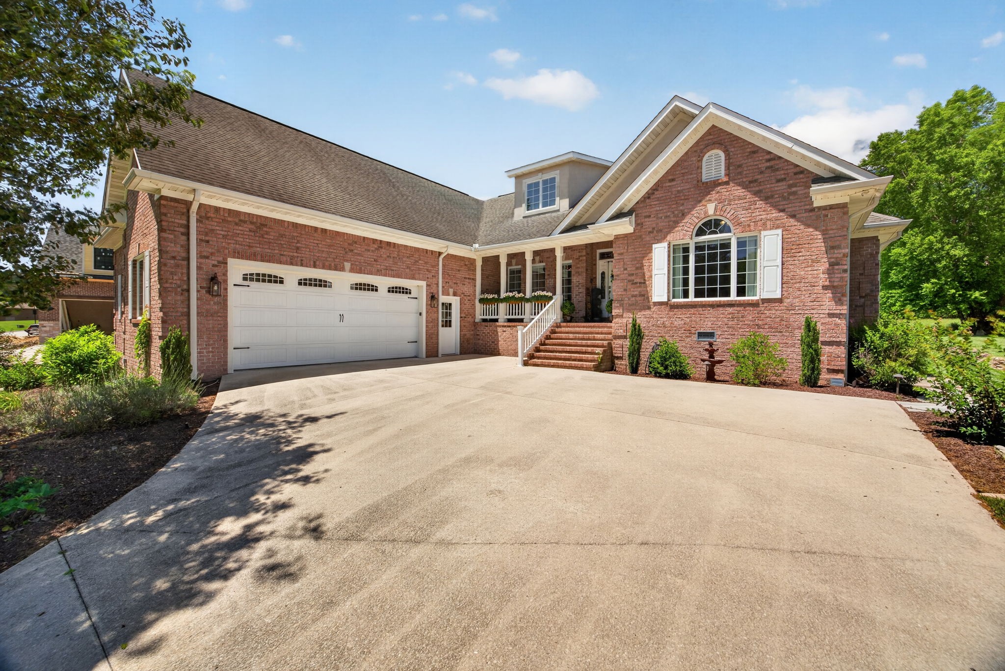 211 Tomlon Road Crossville, TN 38555 - Photo 1 of 59