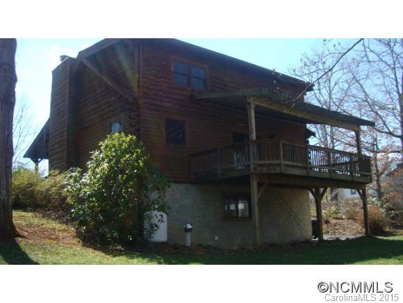 95 Hampton Road Leicester, NC 28748 - Photo 2 of 24