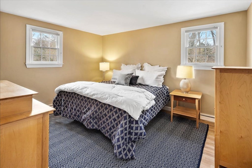 4 Winthrop Road Hingham, MA 02043 - Photo 13 of 29