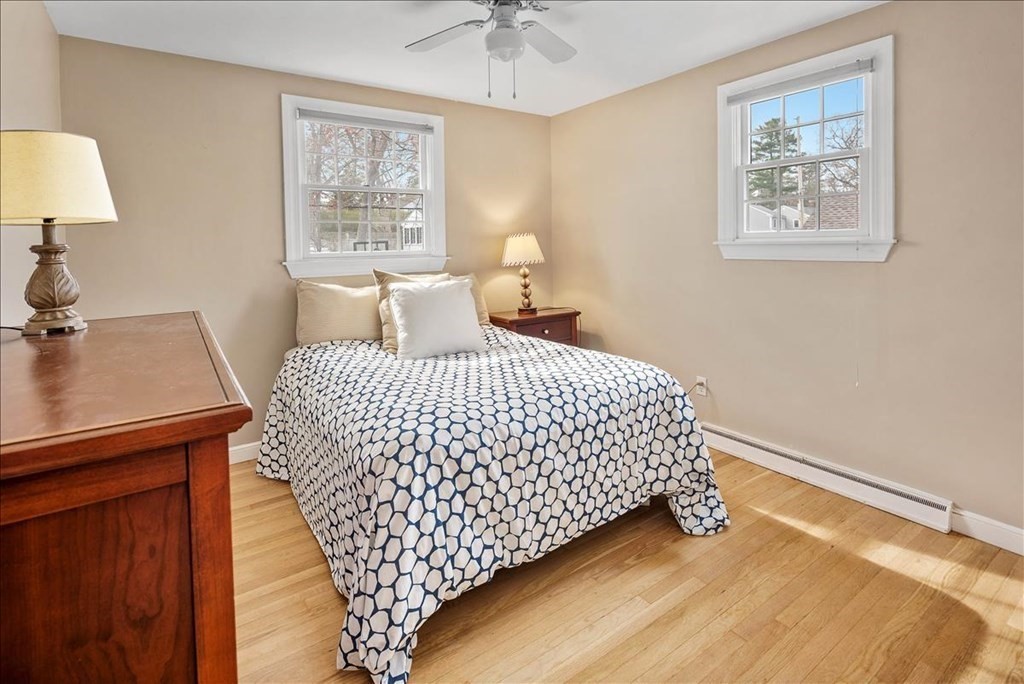 4 Winthrop Road Hingham, MA 02043 - Photo 14 of 29