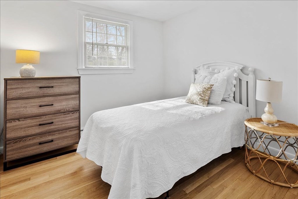 4 Winthrop Road Hingham, MA 02043 - Photo 15 of 29