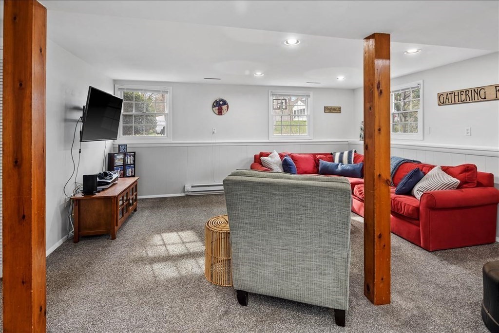 4 Winthrop Road Hingham, MA 02043 - Photo 18 of 29