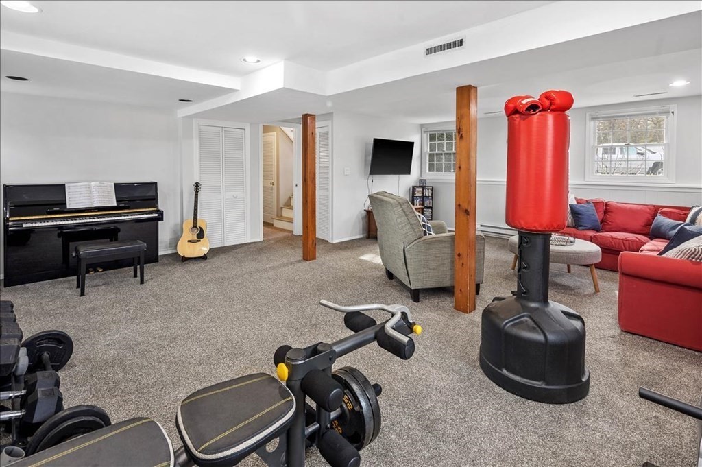 4 Winthrop Road Hingham, MA 02043 - Photo 19 of 29