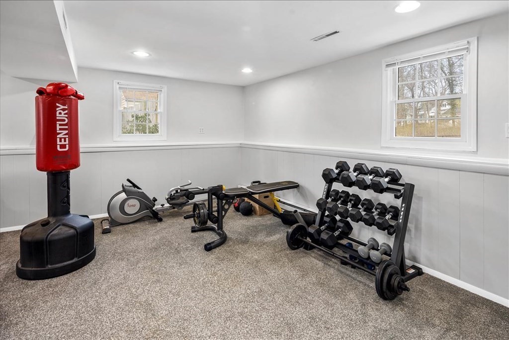 4 Winthrop Road Hingham, MA 02043 - Photo 21 of 29