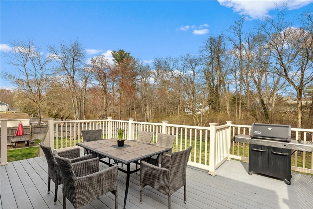 4 Winthrop Road Hingham, MA 02043 - Photo 24 of 29