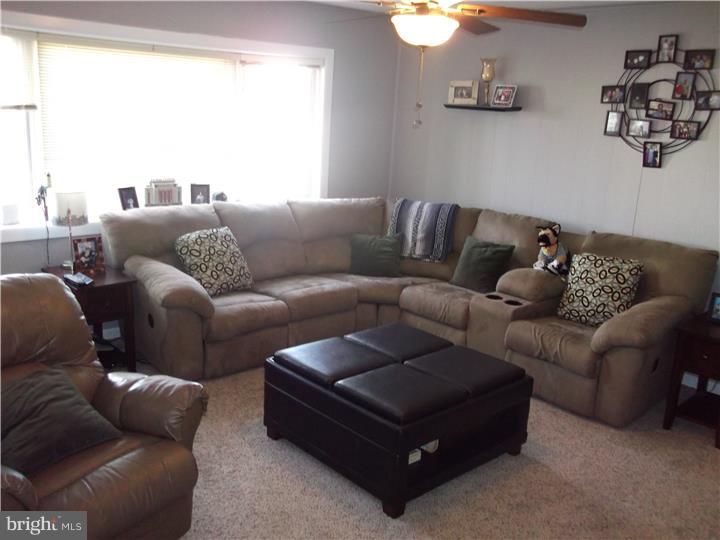609 Warwick Road Fairless Hills, PA 19030 - Photo 5 of 25 Gallery Image 5