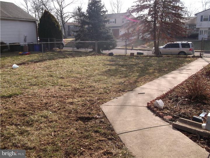 609 Warwick Road Fairless Hills, PA 19030 - Photo 10 of 25 Gallery Image 10