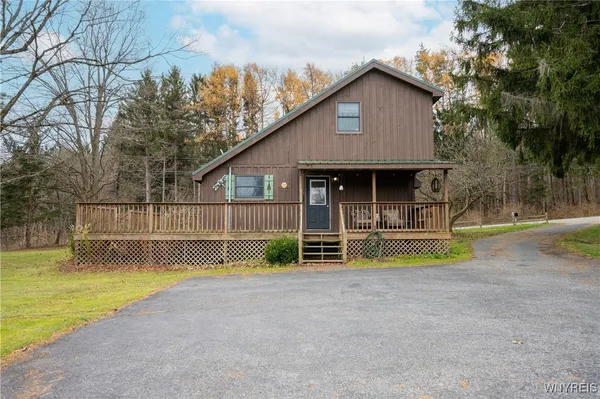 $275,000 | 2257 Highway 20A, Sheldon, NY 14167