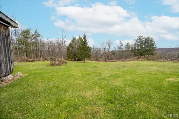 $275,000 | 2257 Highway 20A, Sheldon, NY 14167