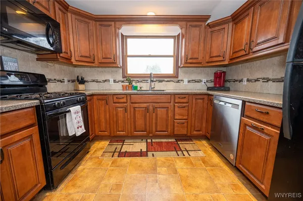 $275,000 | 2257 Highway 20A, Sheldon, NY 14167