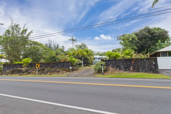 $1,288,888 | 2048 Kalanianaole Street, Hilo, HI 96720