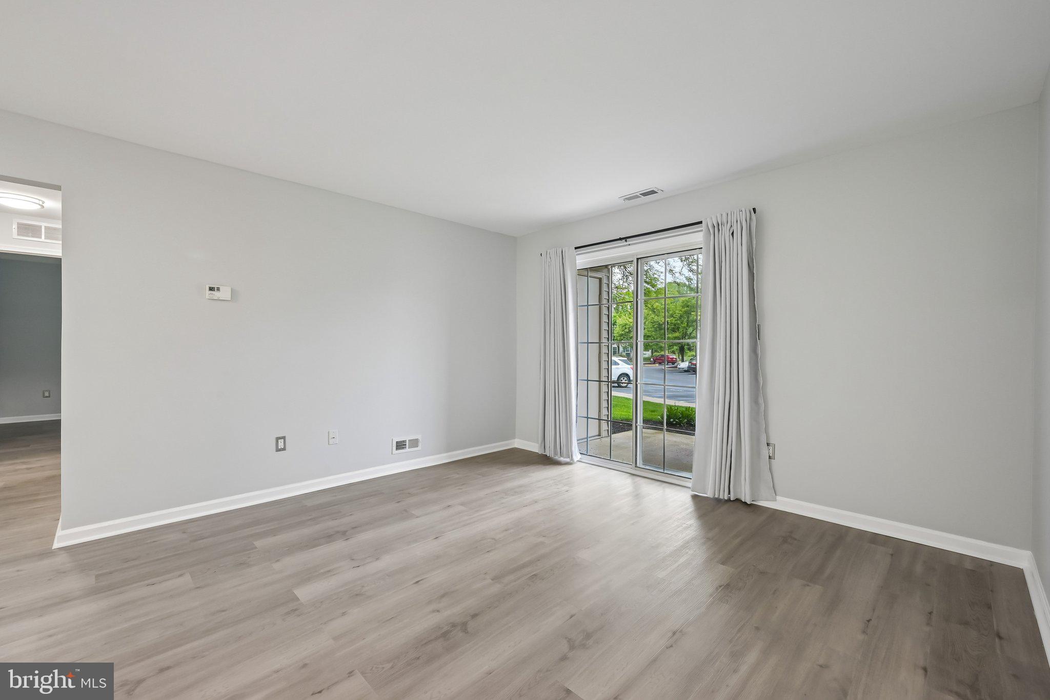 901 Wharton Road Mount Laurel, NJ 08054 - Photo 5 of 25